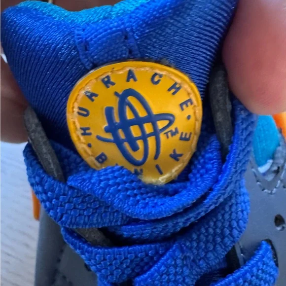 Nike Huarache Toddler Sneaker | Size 6C - Picture 5 of 7
